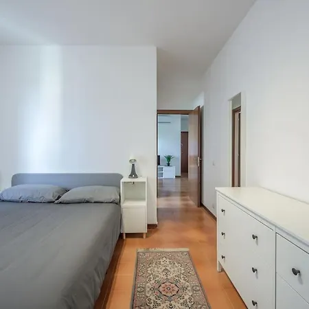 Modena's Roof-top - Ferrari Museum & Maserati 아파트