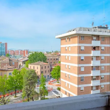 Apartment Modena's Roof-top - Ferrari Museum & Maserati *