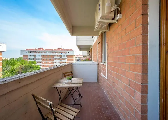 Modena's Roof-top - Ferrari Museum & Maserati 公寓 *