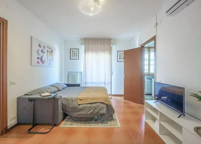 Modena's Roof-top - Ferrari Museum & Maserati 摩德纳